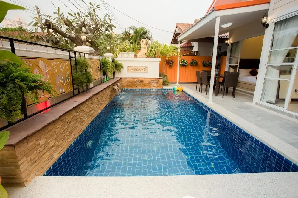 Паттайя: Grand Condo Montra Pool villa