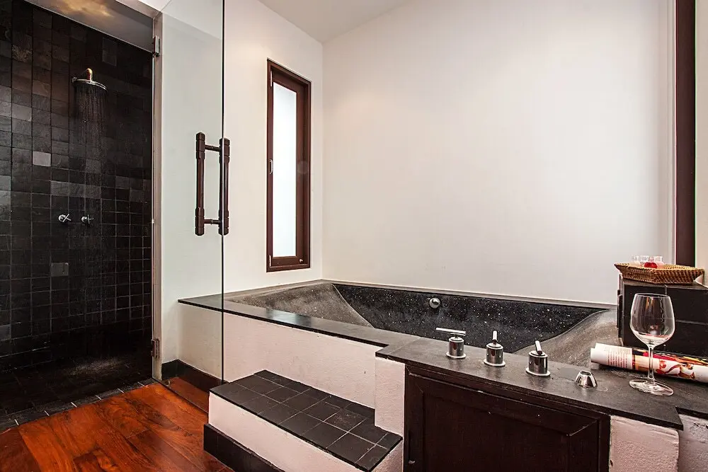 Кату: Nirano Villa 12 1 Bed