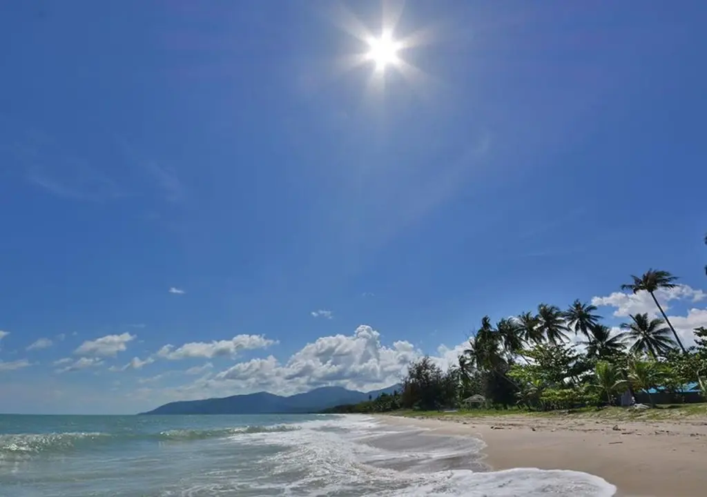 Ханом: Alongkot Beach Resort Khanom