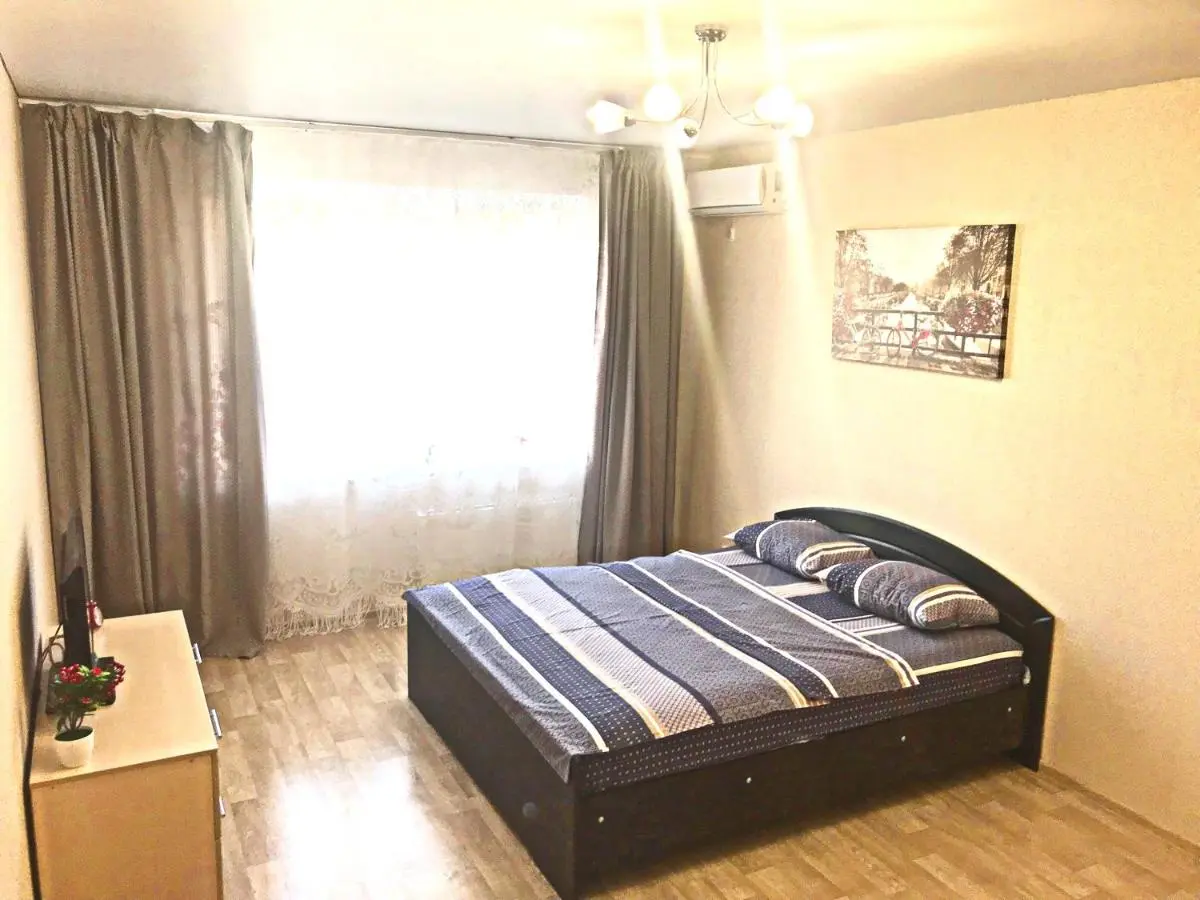 Саратов: Уфимцева