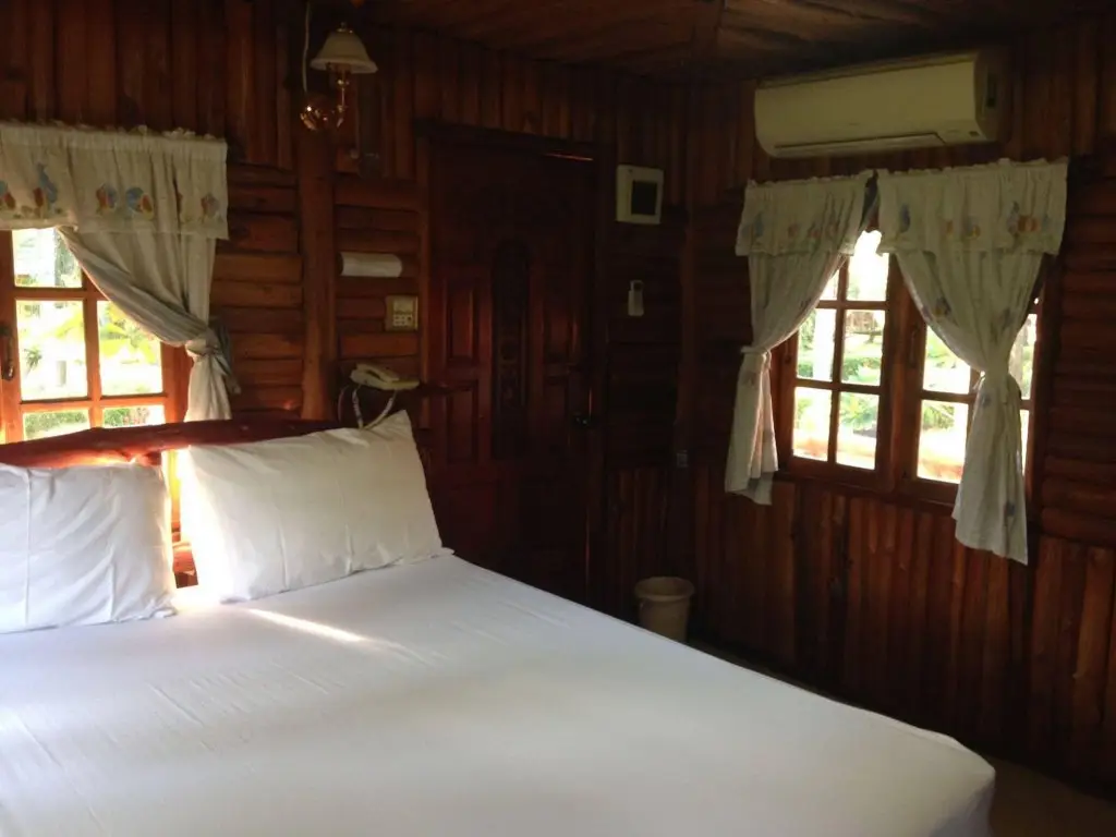 Накхонсаван: Sakthong Resort