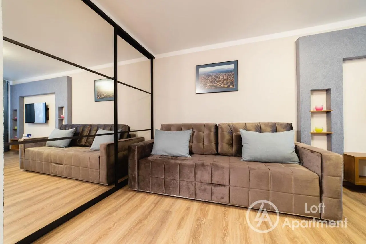 Саратов: Loft Apartment/22A Prokatnaya