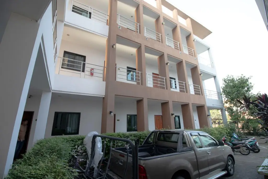 Кхонкэн: Somsamai Style Apartment
