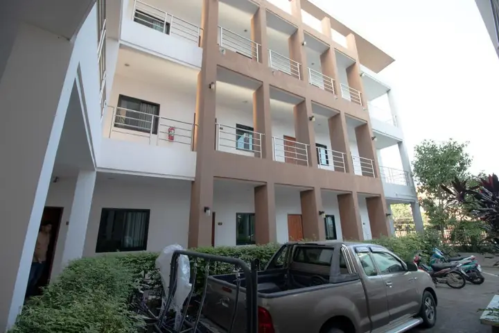 Кхонкэн: Somsamai Style Apartment