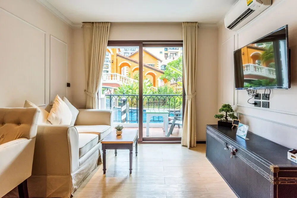 На Чом Тхиан: Venetian Apartment By Favstay