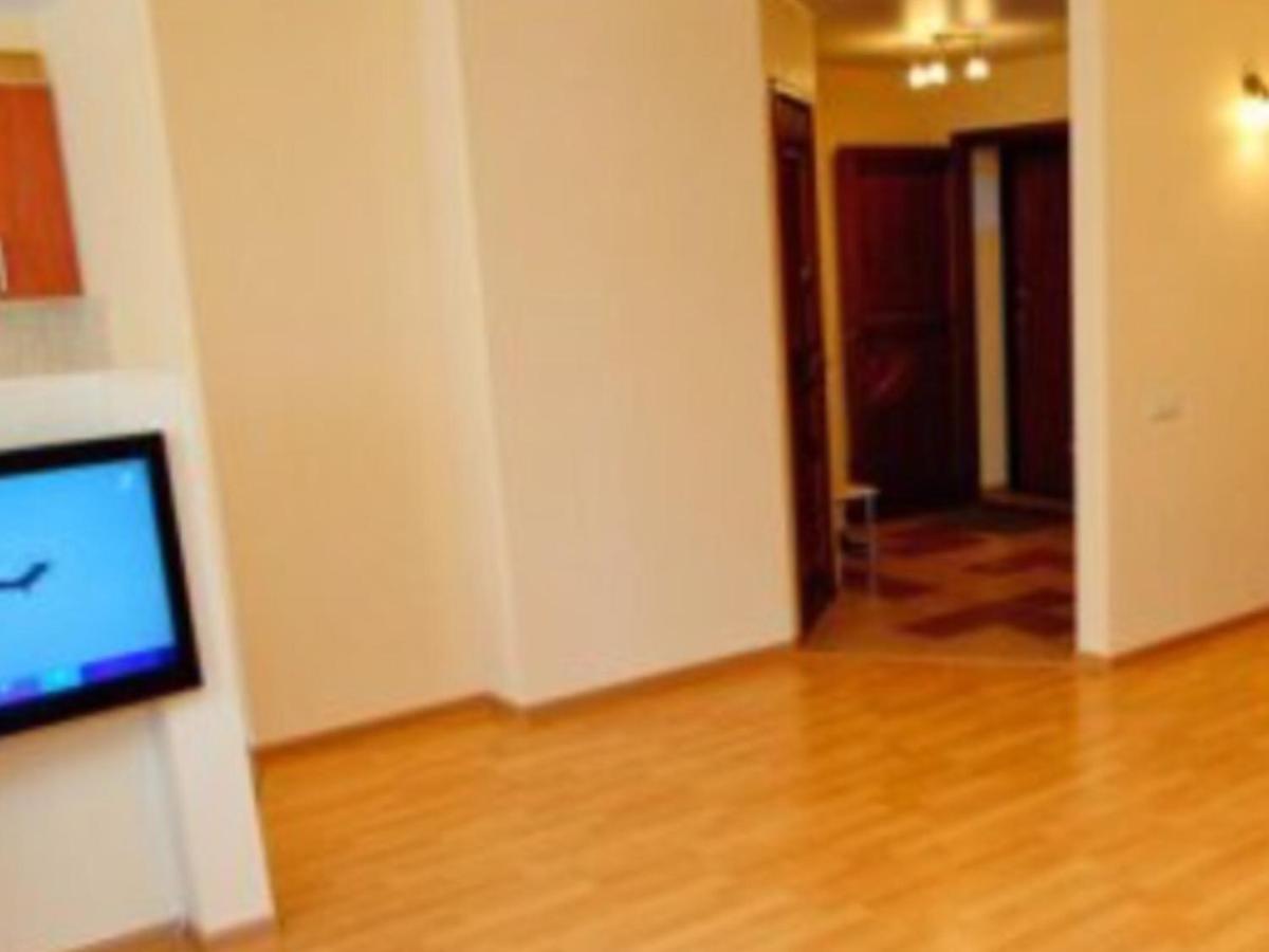 Саратов: Apartment on Zheleznodorozhnaya 58