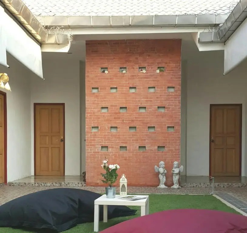 Буенг Сам Пхан: Villa Nachalieng