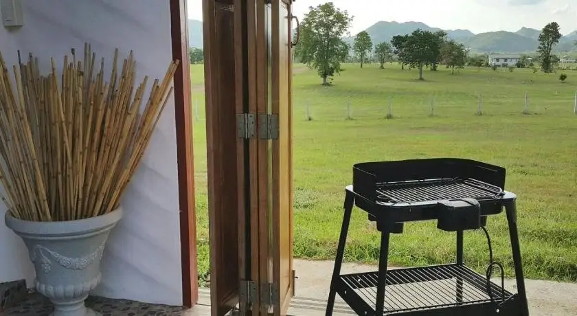 Буенг Сам Пхан: Villa Nachalieng