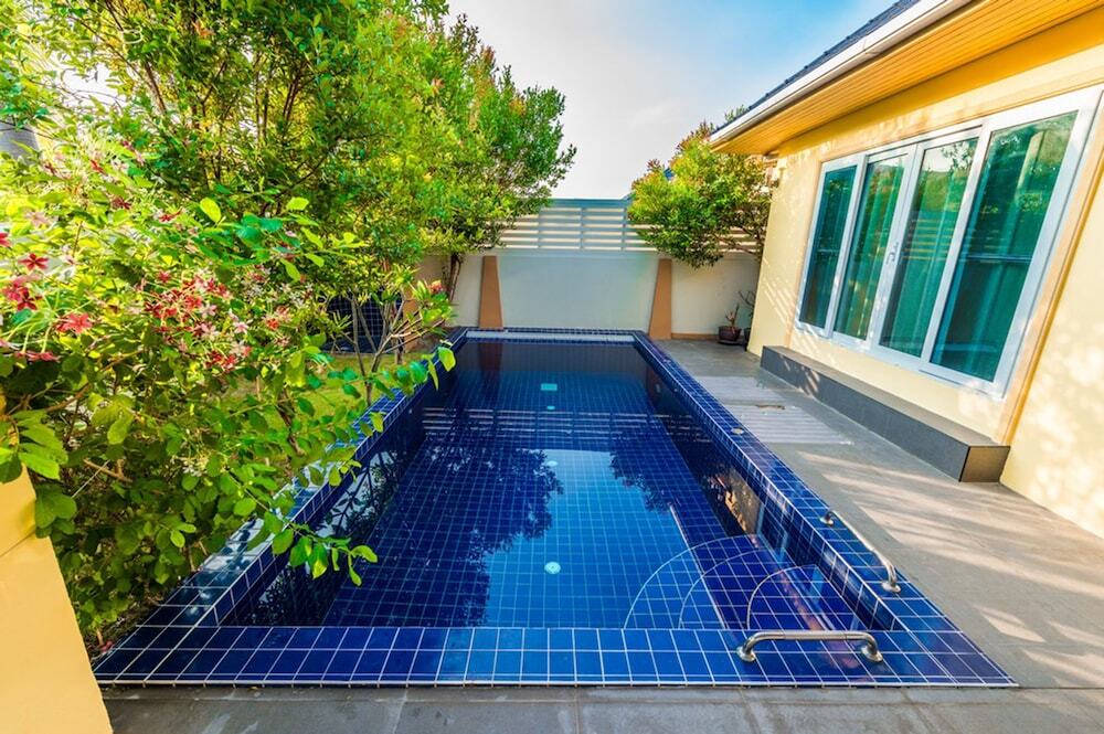 Муанг: Platinum 3 bedrooms villa pool garden