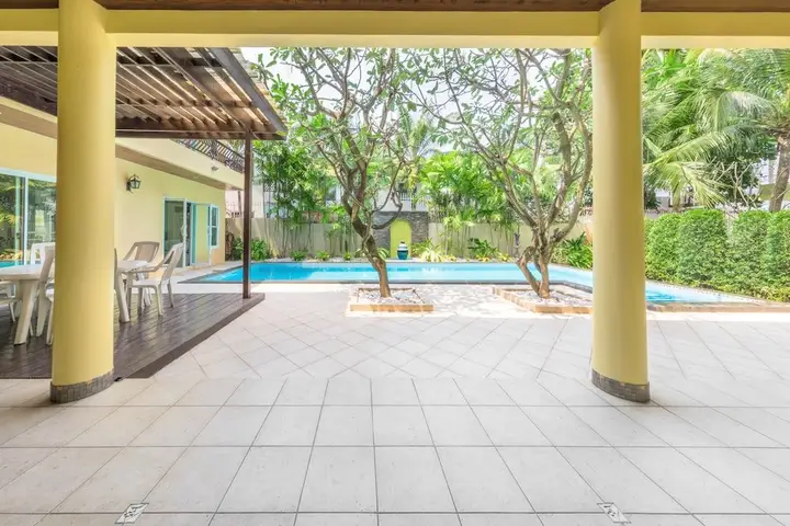 Паттайя: Walking Street Pool Villa Pattaya
