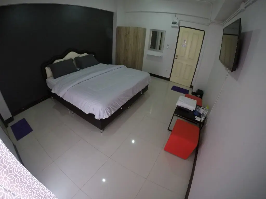 Чонбури: Bun Som Apartment