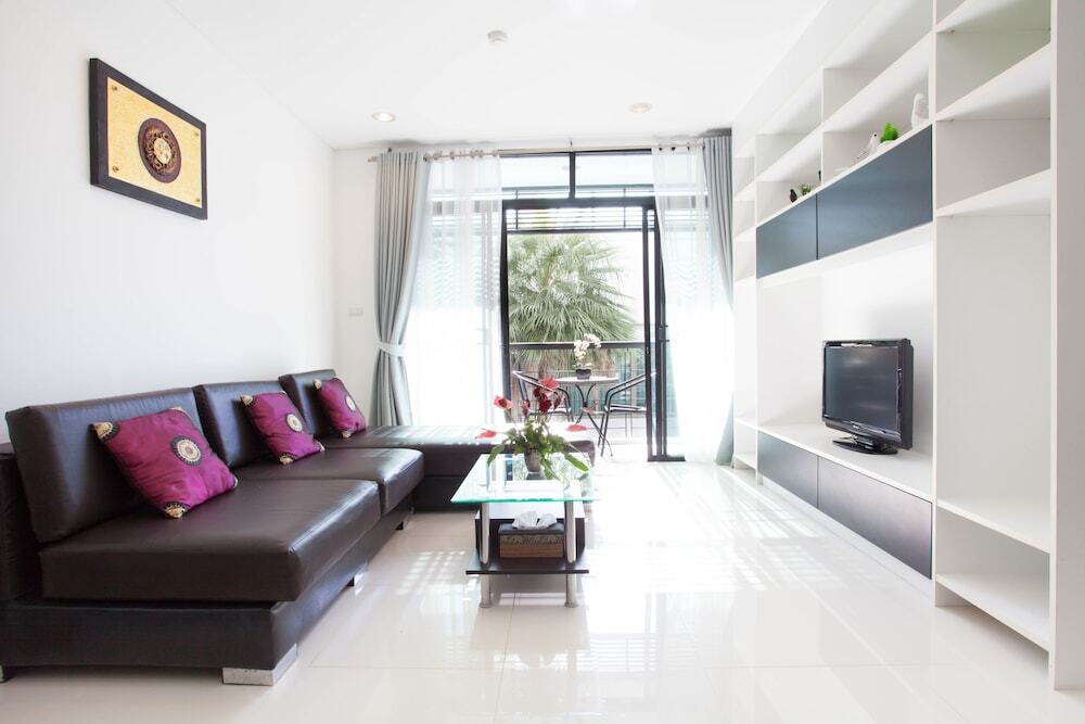 Кату: Luxury 3 Bedroom Apartment - A