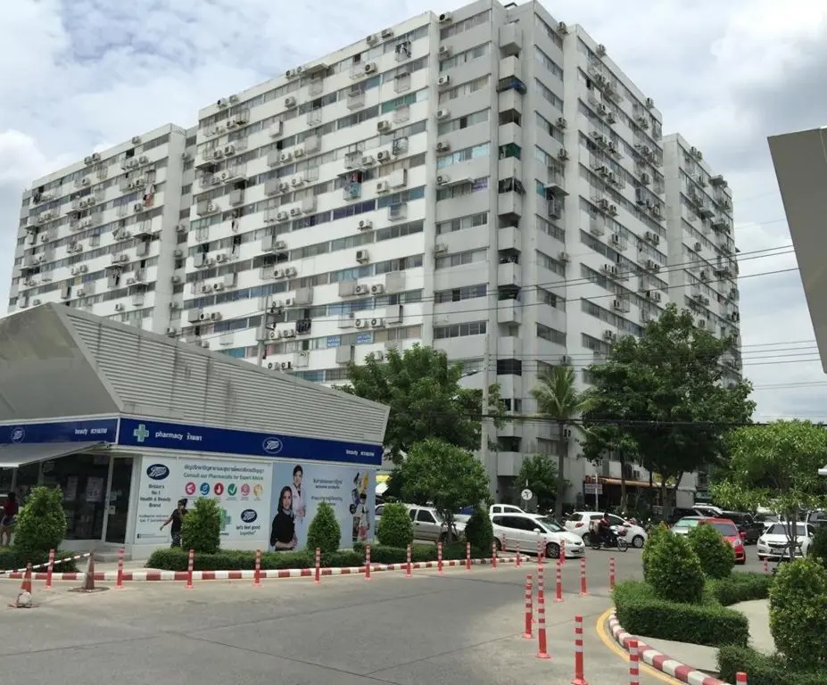 Паккрет: Muangthongthani Rental by Khun Dan