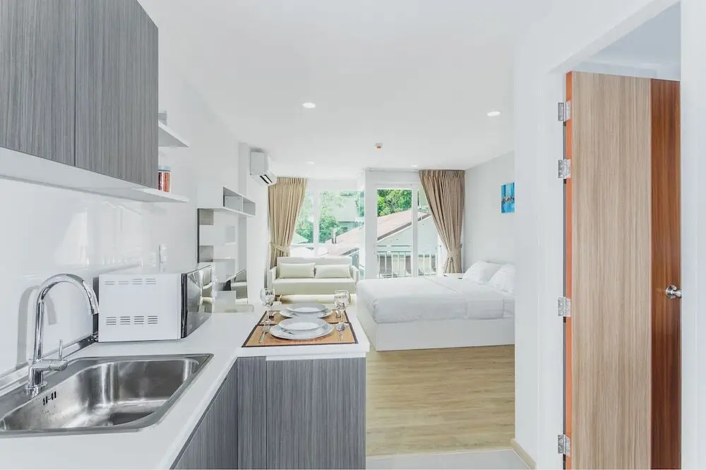 Муанг: Condo in Kata in Ozone - Unit A205