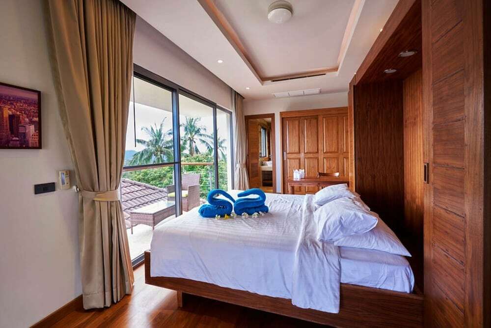 Самуи: 5 Bedroom Seaview Villa Lamai