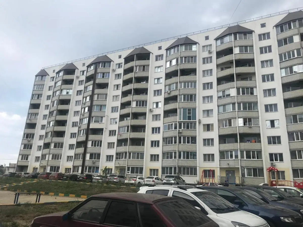 Саратов: Уфимцева 3В