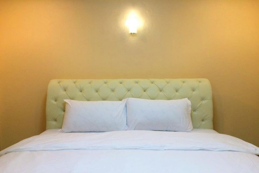 Пхетчхабури: Keeree Guesthouse