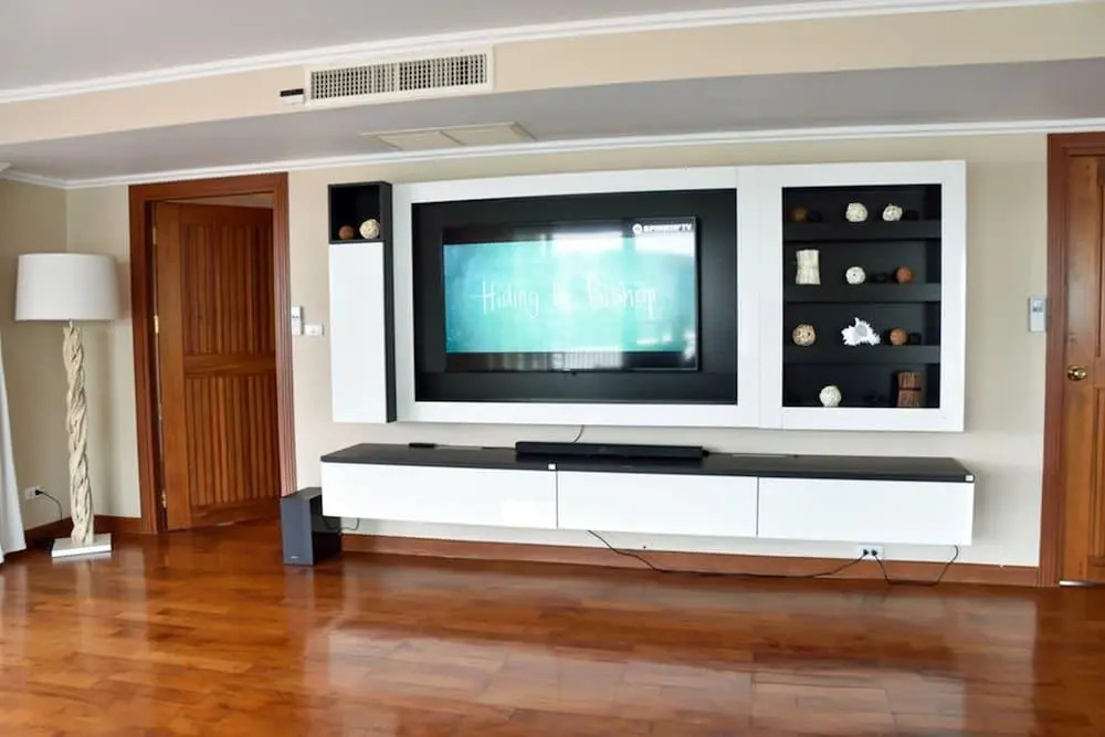 The Beach Palace 2BR Luxury Beachfront — фото 1
