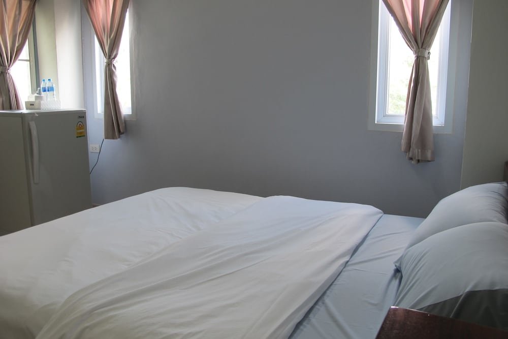 Сураттхани: Pattara Apartment Suratthani