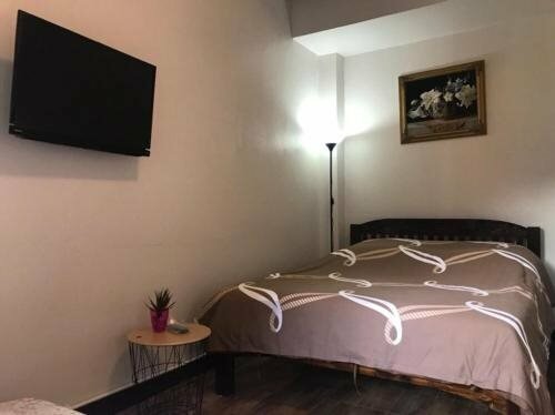 Чианграй: Fon Hostel