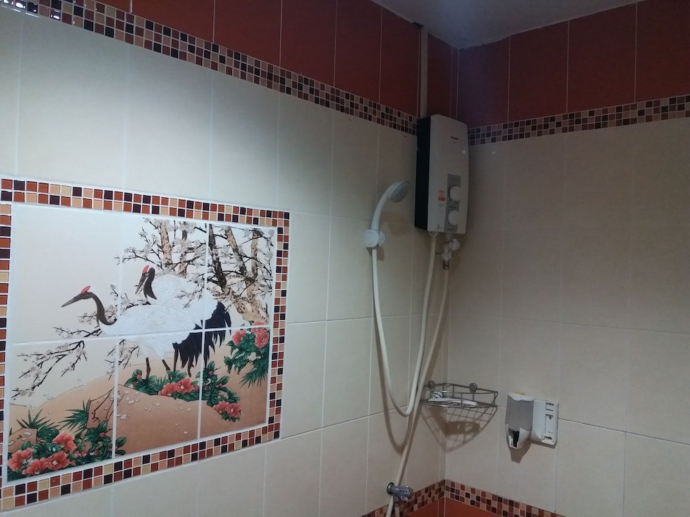 Чаккарат: Yoosook Place