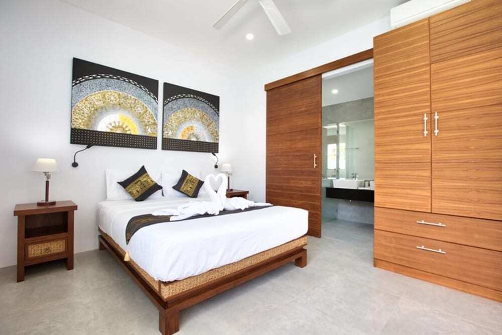 Самуи: 7 Bed Beautiful Beach Front Villa
