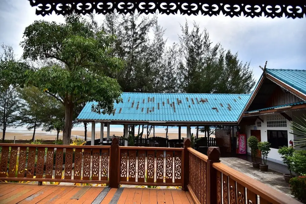 Куйбури: Little Home Beach