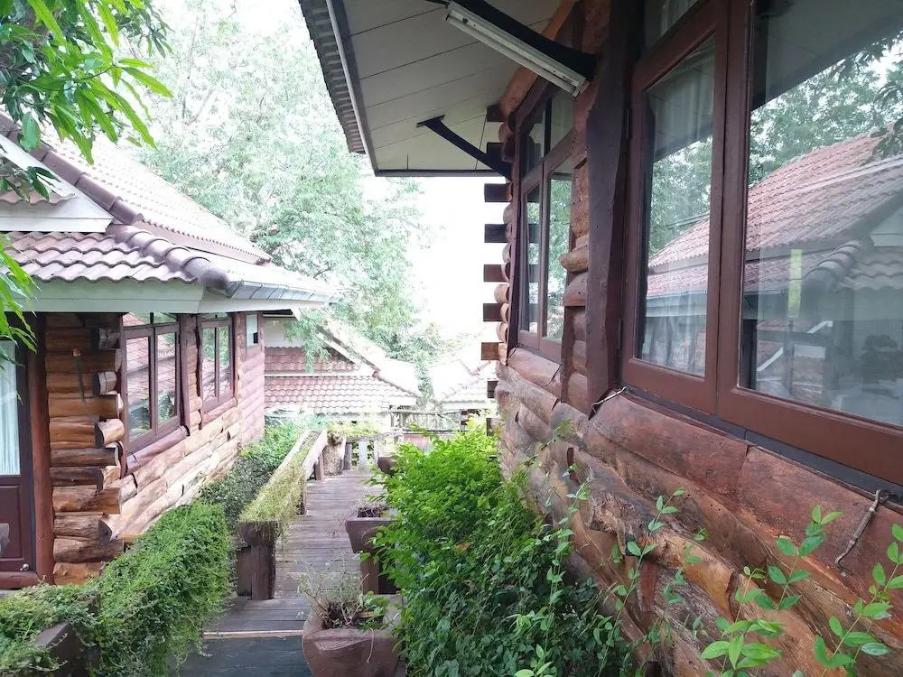 Пак-Чонг: Eden Hill Resort