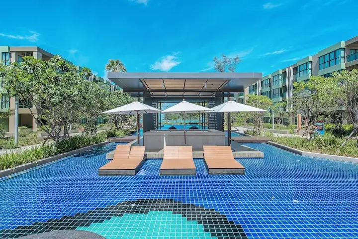 Паттайя: Lumpini Park Beach By Favstay