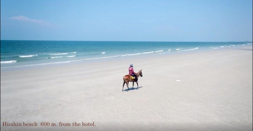 A Villa Hua Hin Hotel (SHA Certified) — фото 1