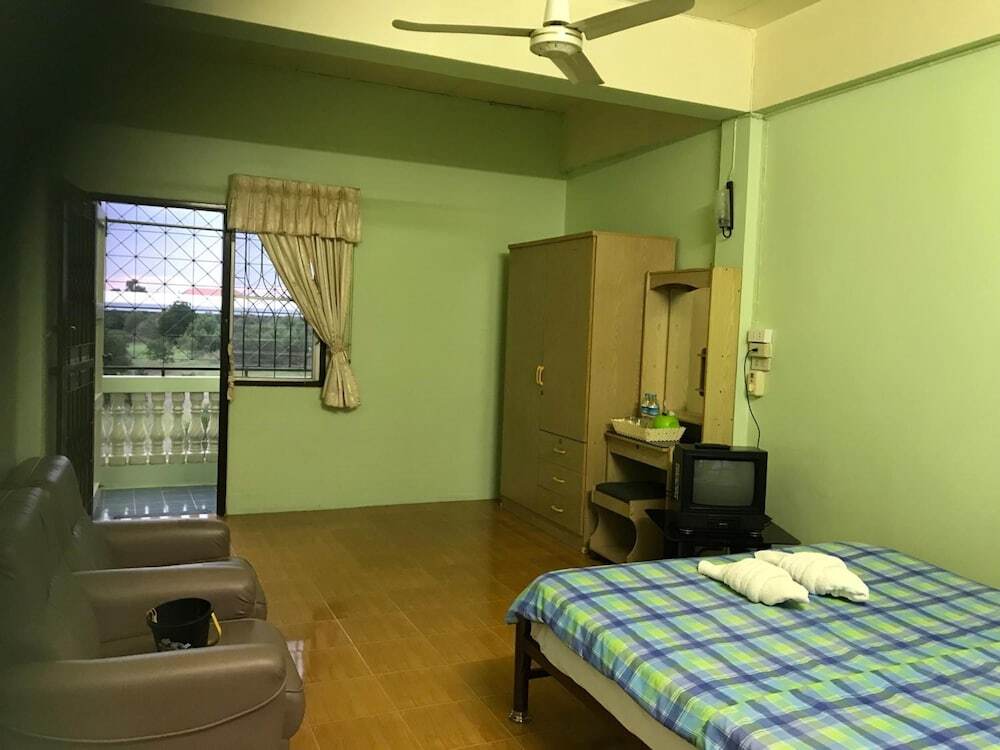 Утхай: SJ Apartment Ayutthaya