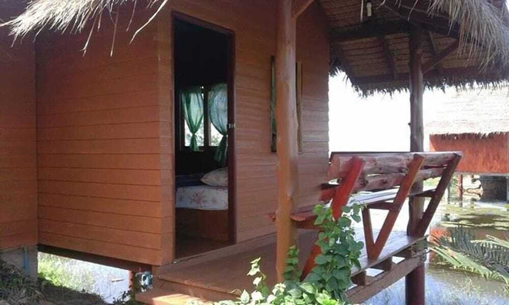 Сам-Рои-Йот: Lung Cha Homestay