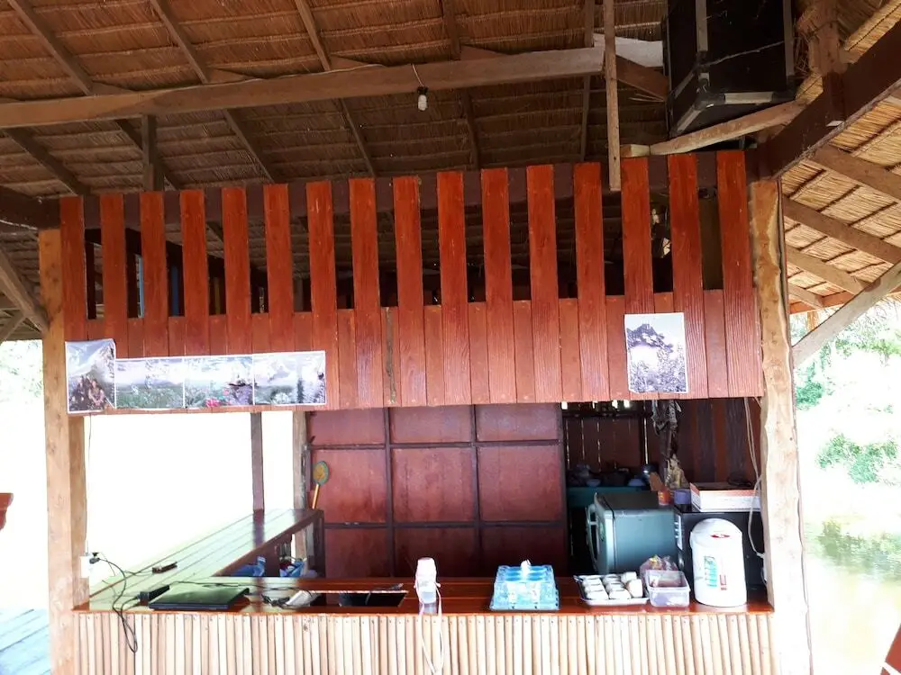 Сам-Рои-Йот: Lung Cha Homestay