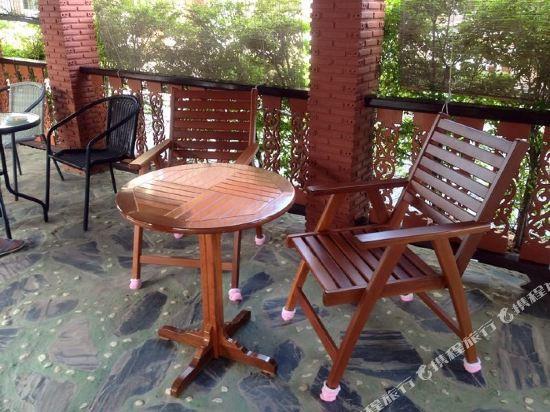 Кхлонг-Янг: Baan Suan Resort