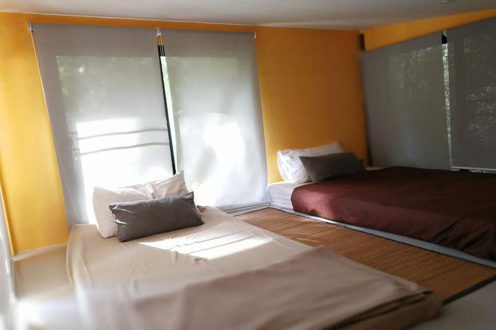 Кханонгпхра: Brookhouse at Khaoyai
