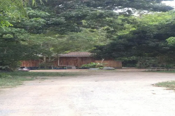 Кханонгпхра: Brookhouse at Khaoyai