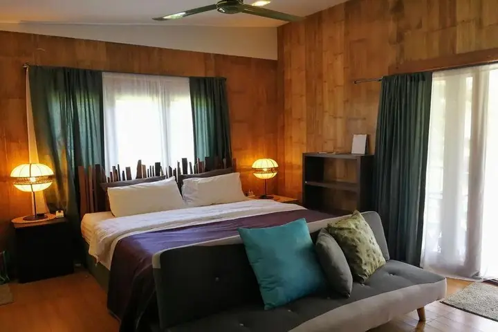 Кханонгпхра: Brookhouse at Khaoyai