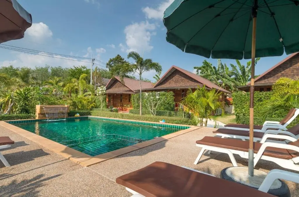 Краби: Pinthong Aonang Villa