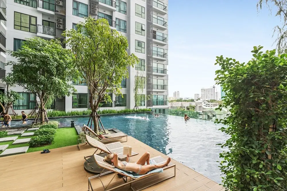 Бангкок: Thonglor Scenery By Favstay