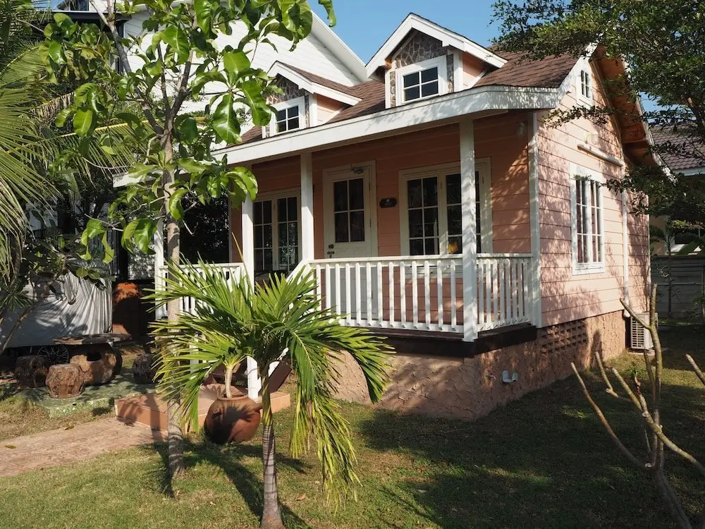 Чаам: The Panorama Hill Resort Cha- am