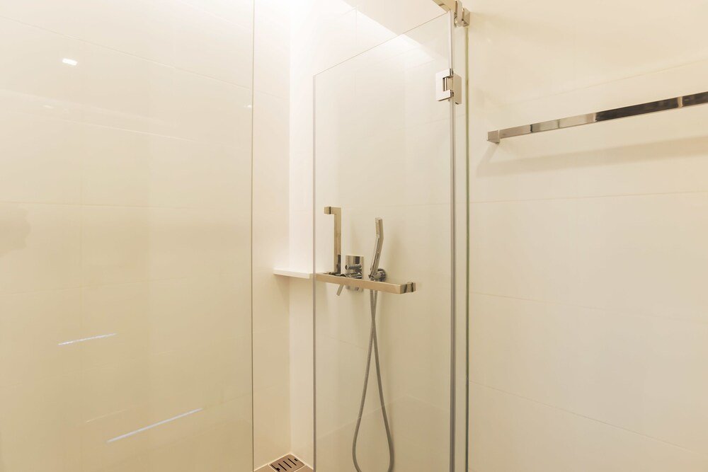 Бангкок: The Room Sukhumvit 69 By Favstay
