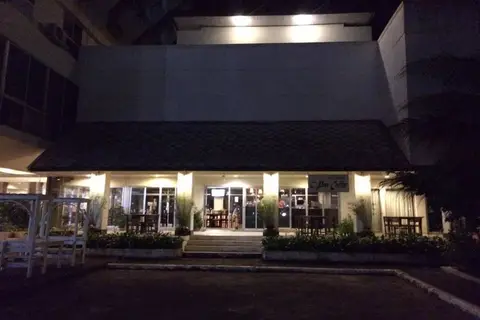 Paradorn Inn — фото 1
