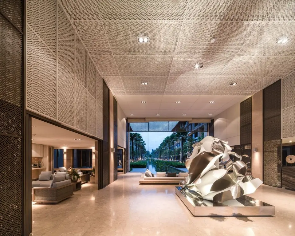 Тхаланг: Baan Mai Khao Beachfront Condo