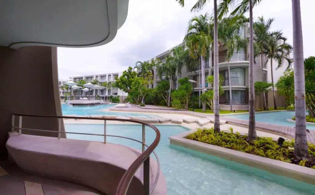 Чаам: Baan SanKraam Beachfront Condominium