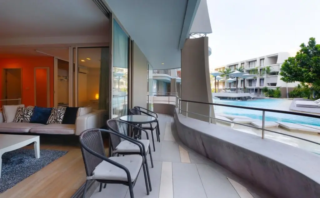 Чаам: Baan SanKraam Beachfront Condominium