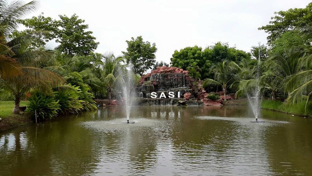 Тхунгкхок: Sasi Resort