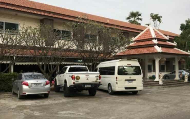 Исторический парк Kamphaeng Phet: Baan Suanphet Resort