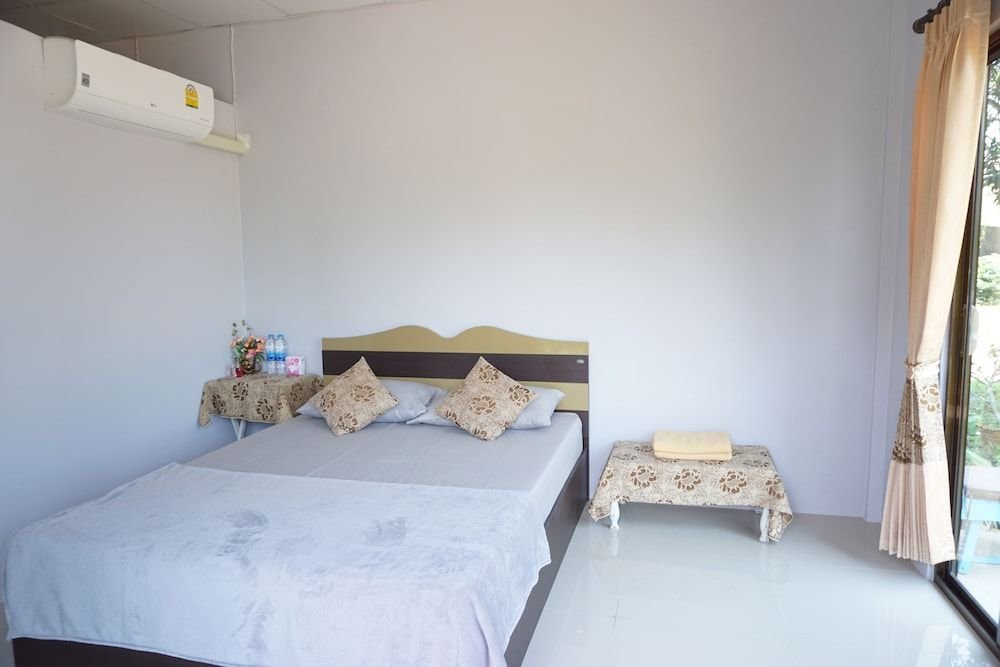 Pathio: Kedsila Hometel