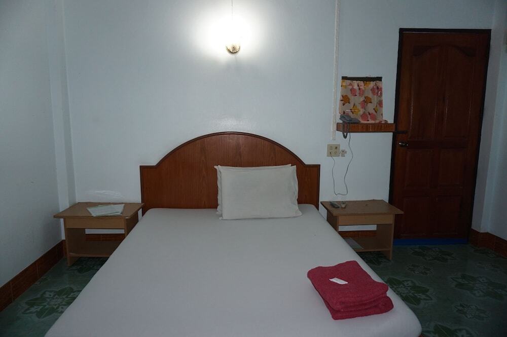 Накхонситхаммарат: Chai Talae Resort