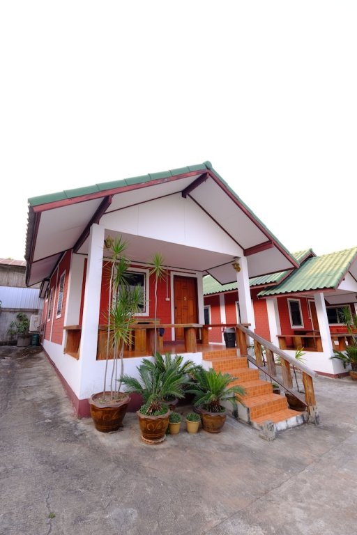 Чай Ба Дан: Bankangdoi Resort at Khung Yuam 1